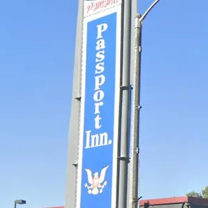Hotel Passport, Pomona