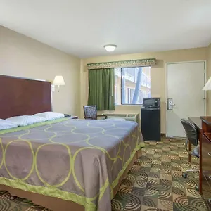 Hotel Seville, Chino